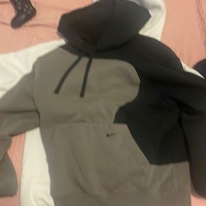 Black and brown Nike hoodie good condition
